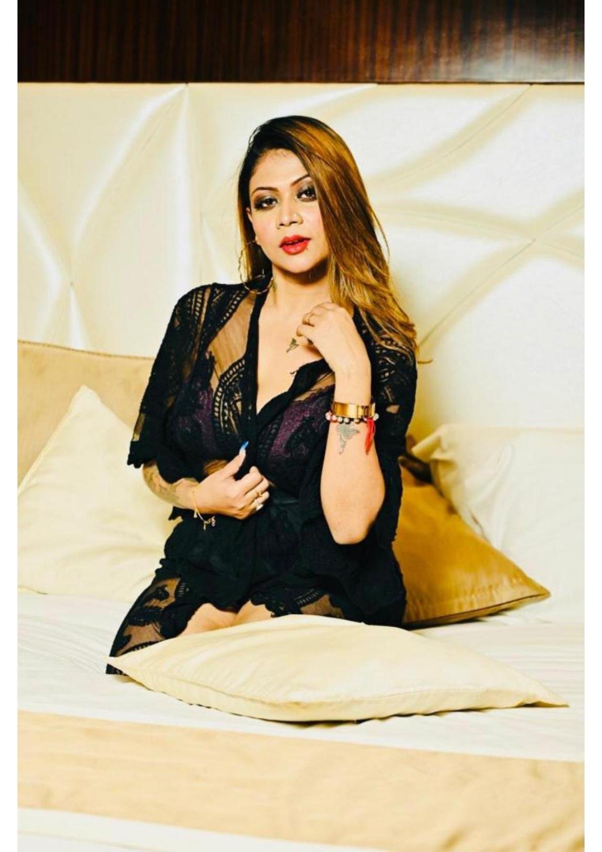  call girls Ramesh Nagar